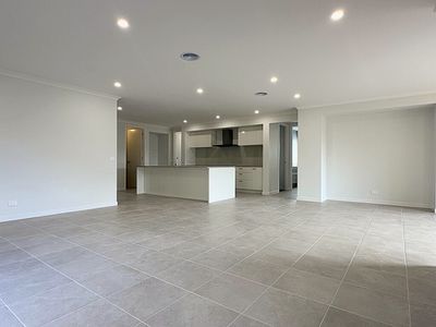 22 Wetherby Circuit, Lara