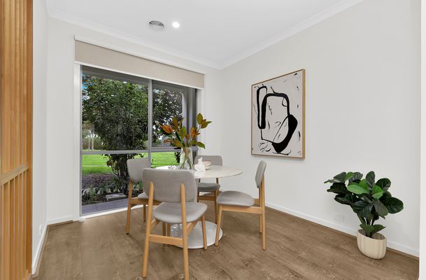 6 Ely Walk, Craigieburn