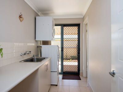 16 Vitali Crescent, Somerville