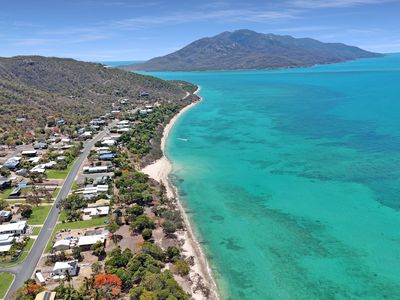 17 Arkhurst Road, Hideaway Bay