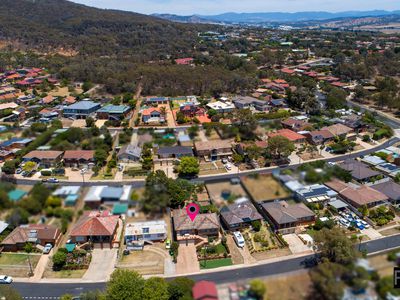 16 Fairmount Crescent, Karabar