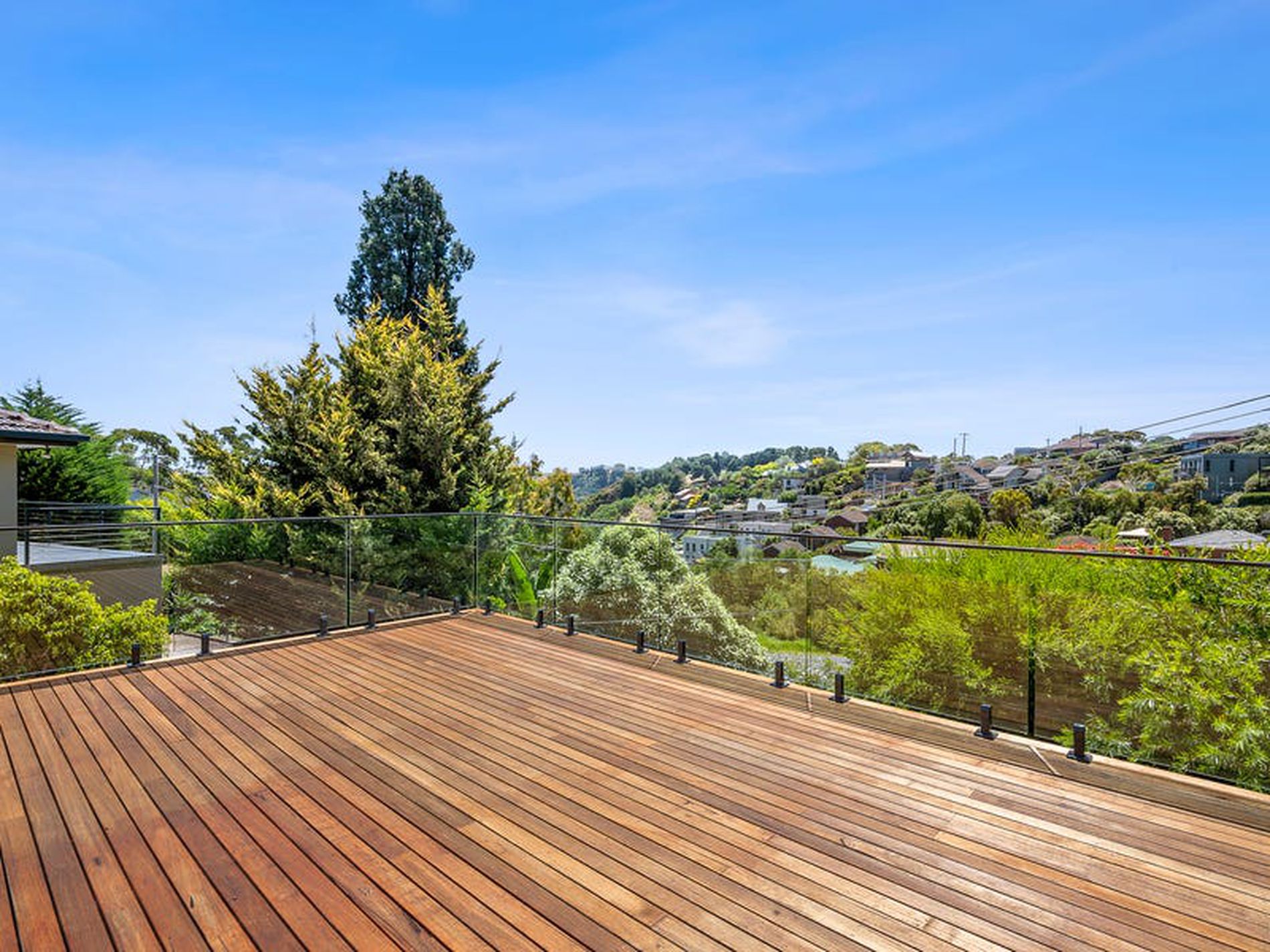 35 Queens Road, Newtown