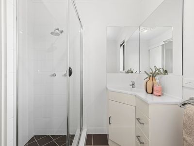 19 Tarwhine Street, Manly West