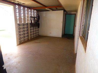 10 Kangaroo Crescent, South Hedland