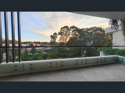 325 / 25 Spurway Drive, Norwest