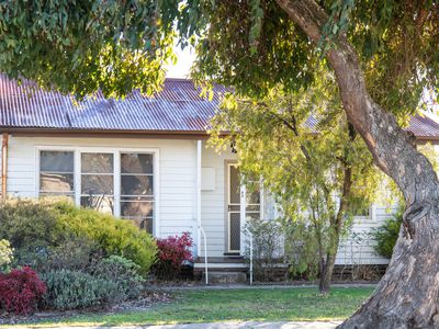 22  MARK STREET, Wodonga