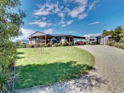 12 Emma Street, Cygnet