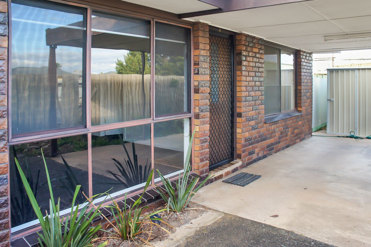 4 / 17 Stawell Road, Horsham
