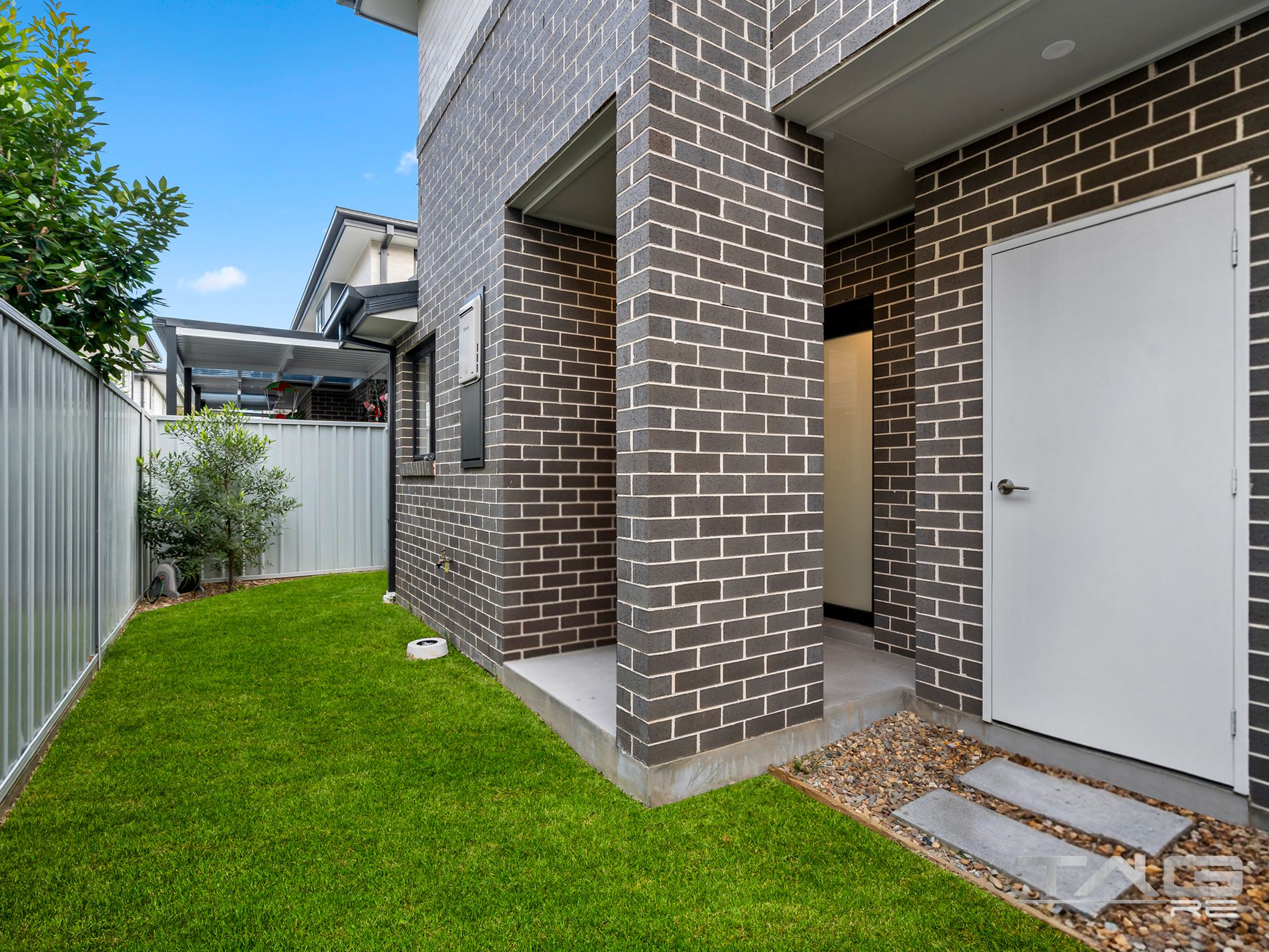 2 / 84 Brisbane Street, Oxley Park