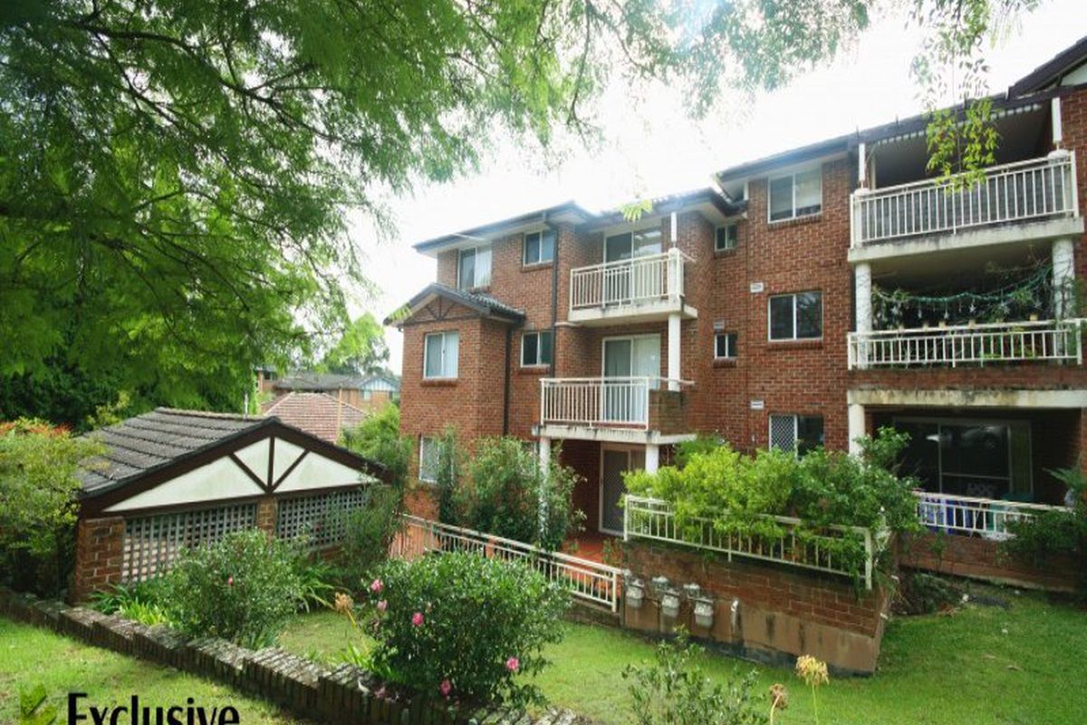 16-18 Bellbrook Avenue, Hornsby