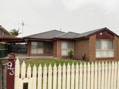 93 Rosella Avenue, Werribee