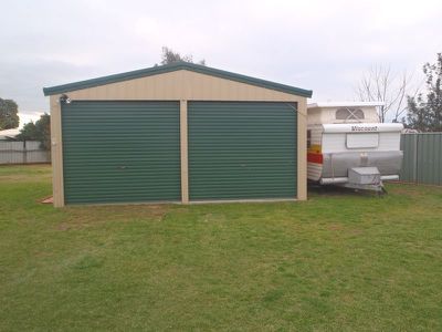 4 Maple Court, Dubbo