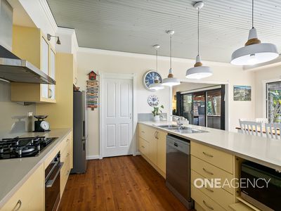 212 Island Point Road, St Georges Basin