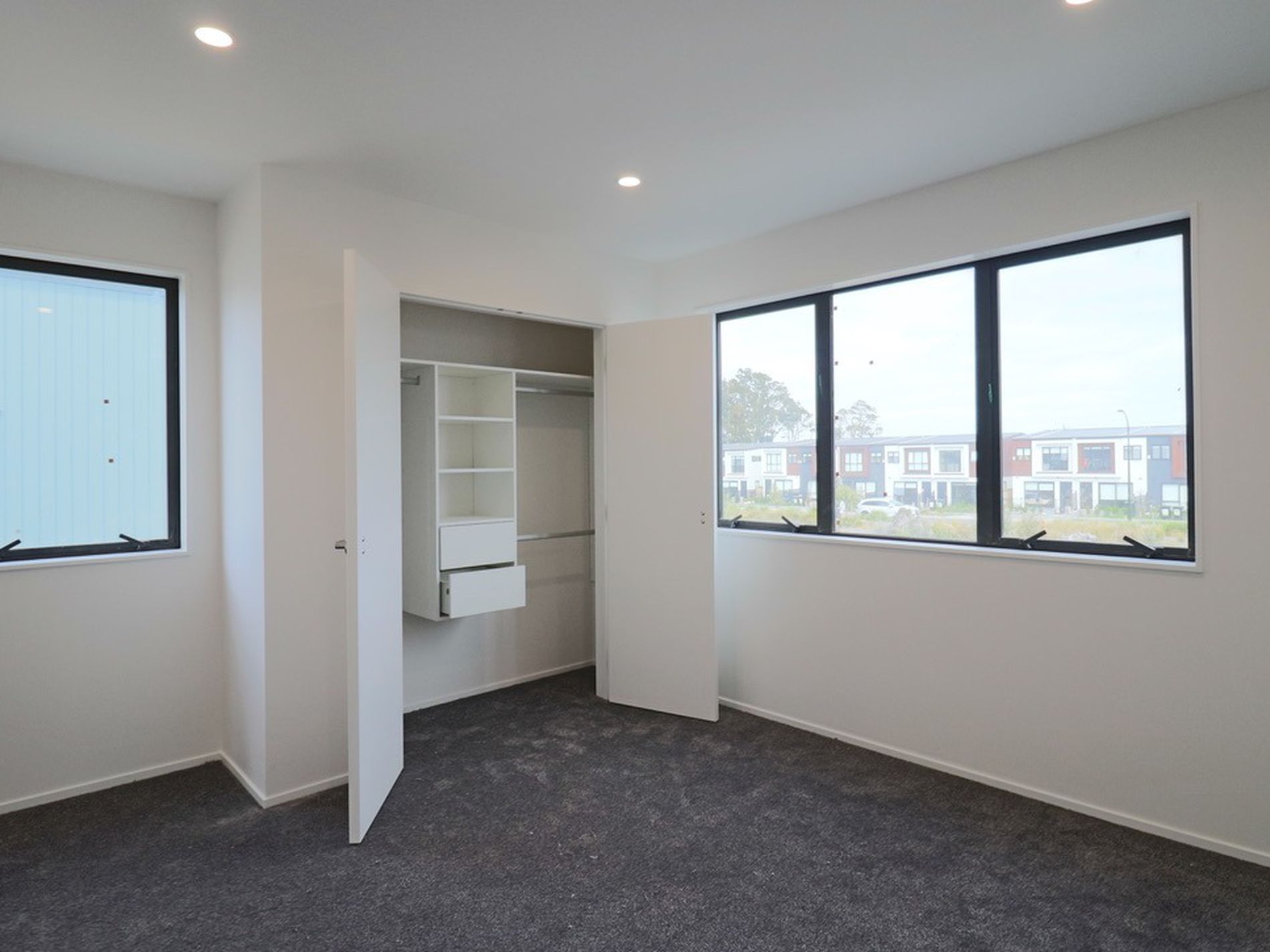11 John Gray Street, Takanini