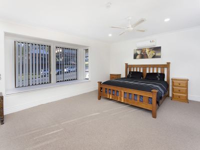 73 Thirroul Road, Kanahooka