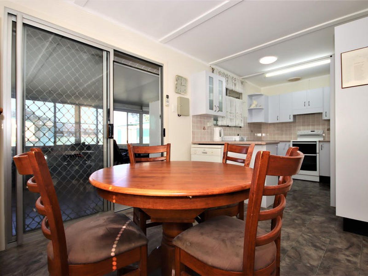 64 Clemenceau Crescent, Tanilba Bay, Tanilba Bay - Thumbnail 6
