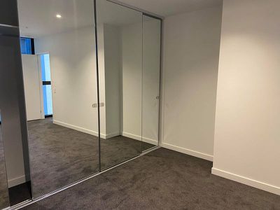 1904 / 251 City Road, Southbank
