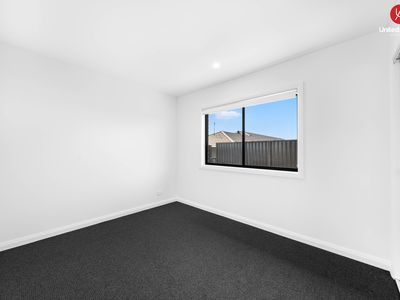 12A Beaufort Avenue, Austral