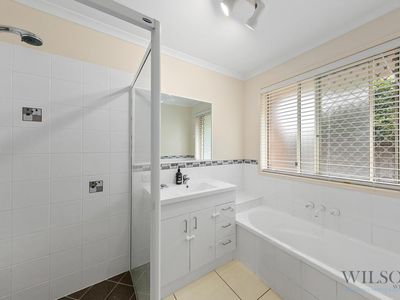 2 / 38 First Ave, Beachmere