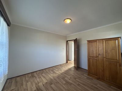 5 Olney Avenue, Thomson