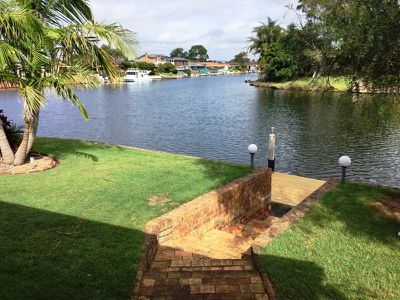 1 Victor Parade, Forster