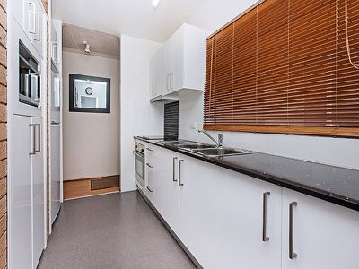 6 / 64 Sproule Street, Lakemba