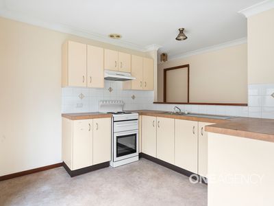 3 Hakea Place, Albion Park Rail