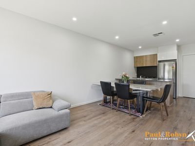 11C Woodberry Avenue, Coombs