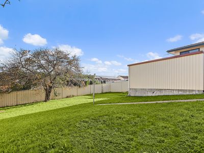 18 Gareema Avenue, Koonawarra