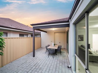 273C The Strand, Dianella