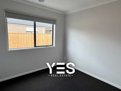 10 Snowy Road, Officer