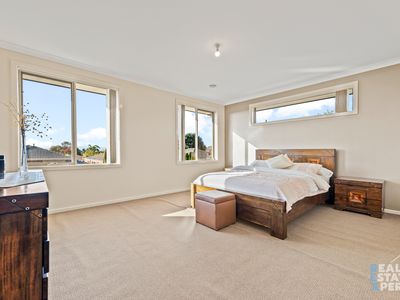 2 Willand Court, Hampton Park