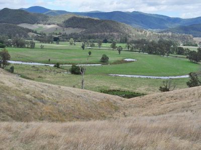 . Mitta North Road, Mitta Mitta