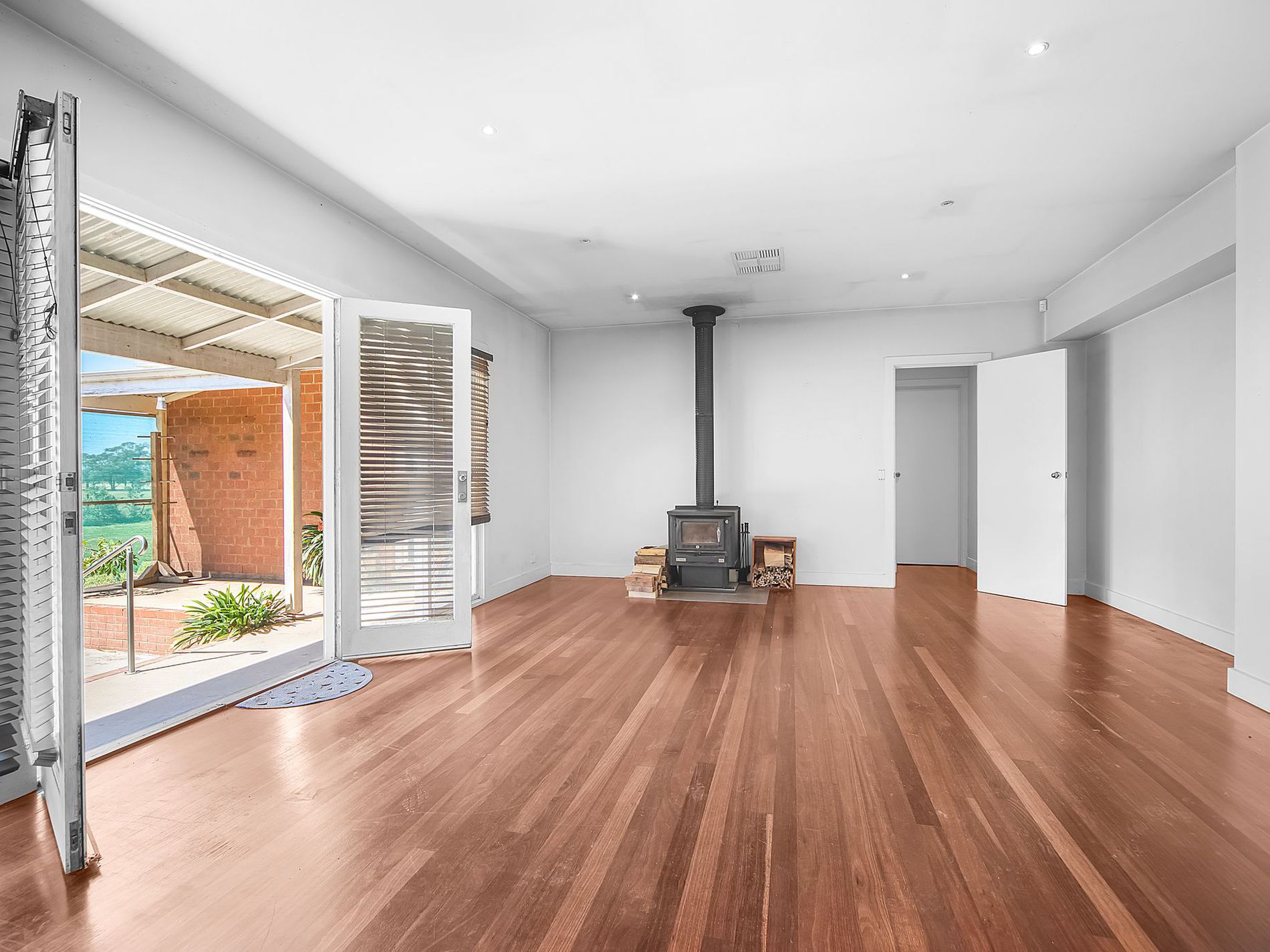92 Browns Road, Werribee