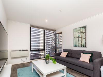 1307 / 63 Whiteman Street, Southbank