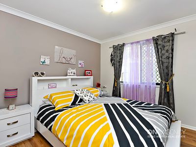 18 Dandenong St, Forest Lake