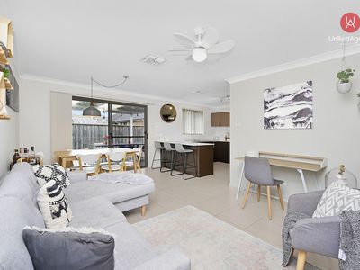 10 Stanley Avenue, Middleton Grange