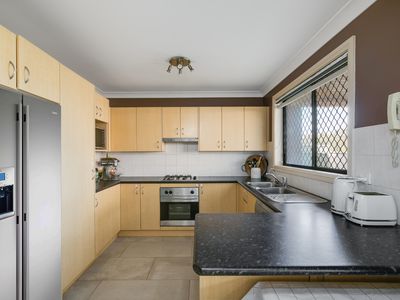 8/34 First Avenue, Hoxton Park