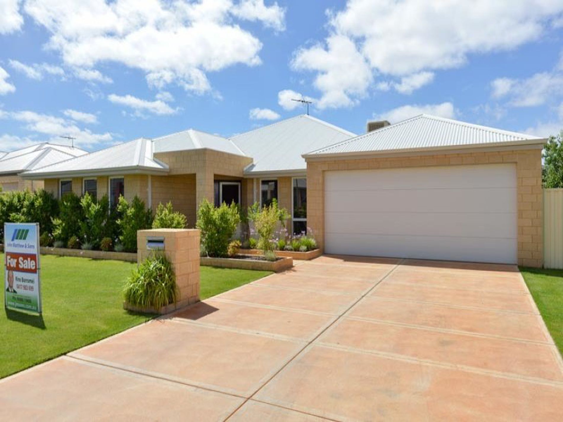 9 Sanders Close, Somerville