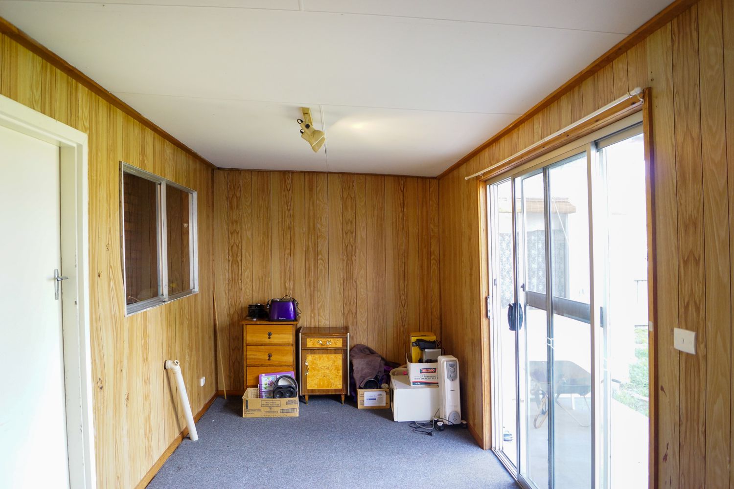 18 Howard Street, Horsham