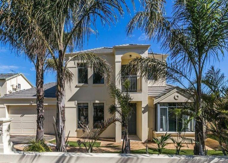 2 Myrtle Road, Seacliff