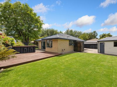 6 Gates Lane, Woolston