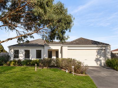 1 Seaspray Ct, Hastings