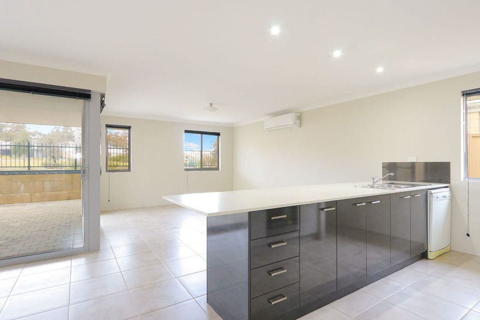11 Barbon Lane , Baldivis