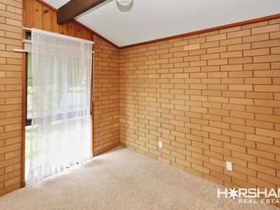 16 / 15 Begg Street, Horsham