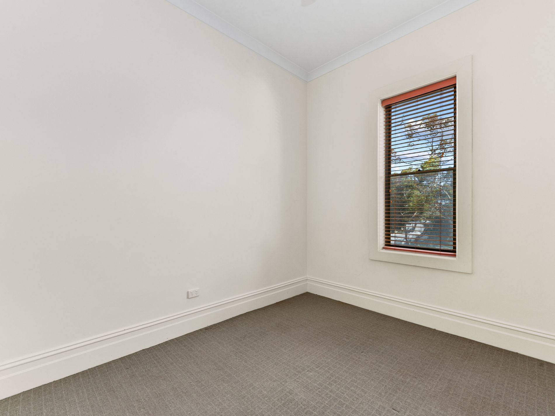 8 / 17 Emily Street, Millicent