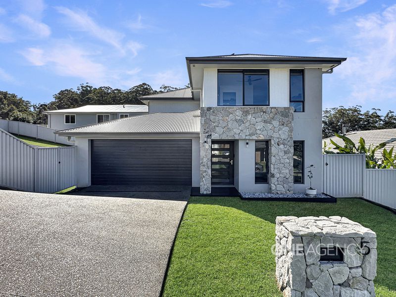 5 Stables Way, Port Macquarie