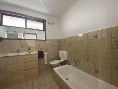 1 Newcastle Street, Thornbury