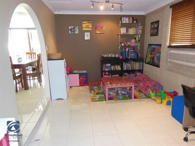 11 Severn Court, Rochedale South
