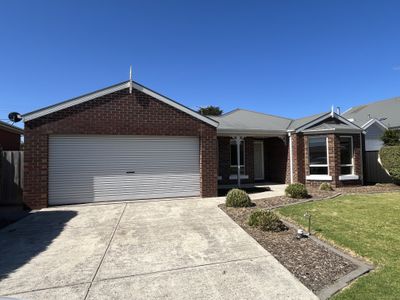 15 Bayfield Court, Newcomb